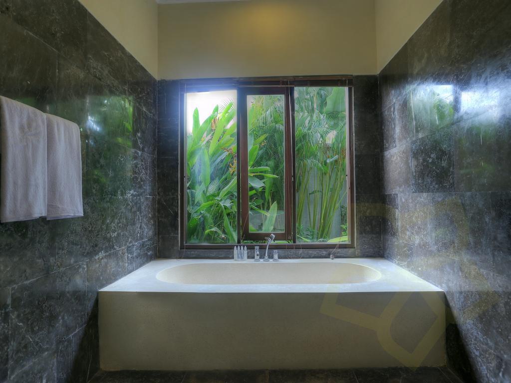 Villa Fanisa Kuta Lombok Pokoj fotografie